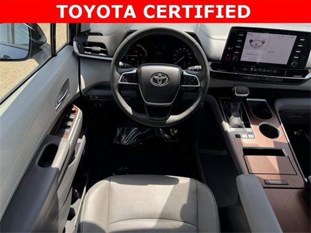 used 2022 Toyota Sienna car, priced at $45,499