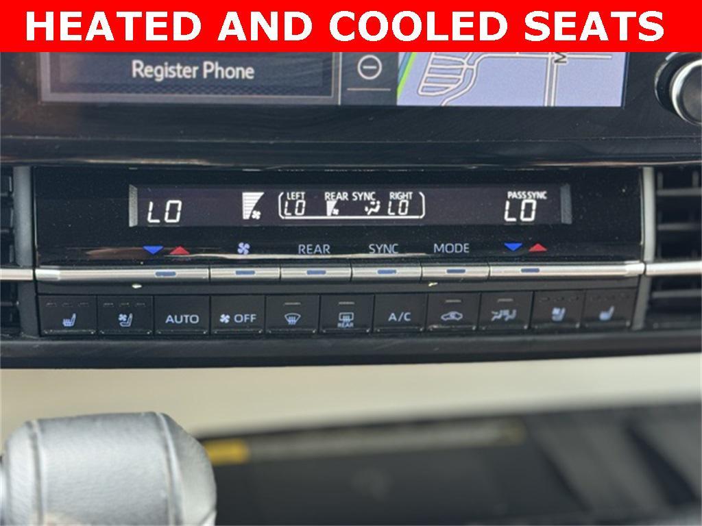 used 2024 Toyota Sienna car, priced at $53,399