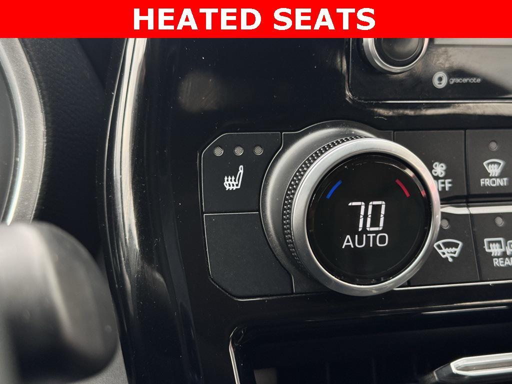 used 2021 Toyota Highlander car, priced at $34,499