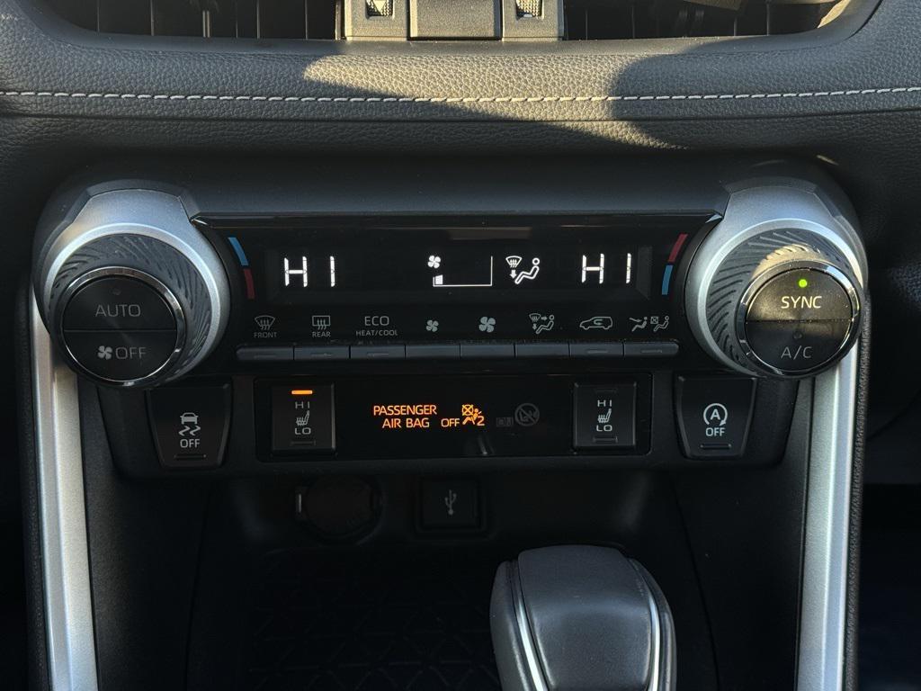 used 2020 Toyota RAV4 car, priced at $25,597