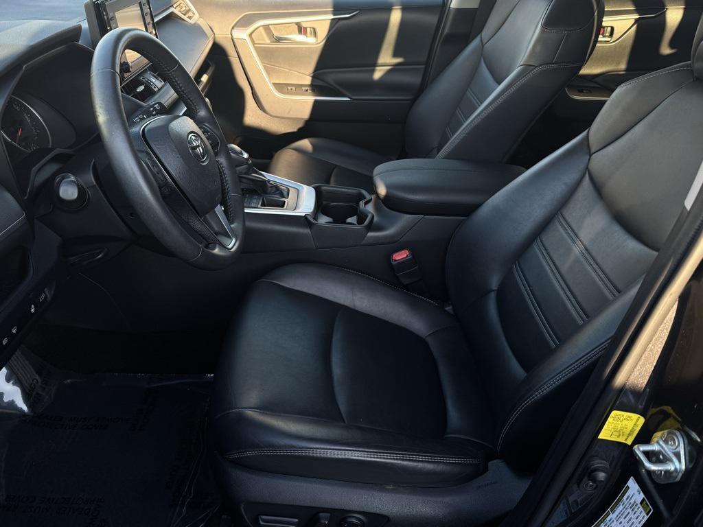 used 2020 Toyota RAV4 car, priced at $25,597