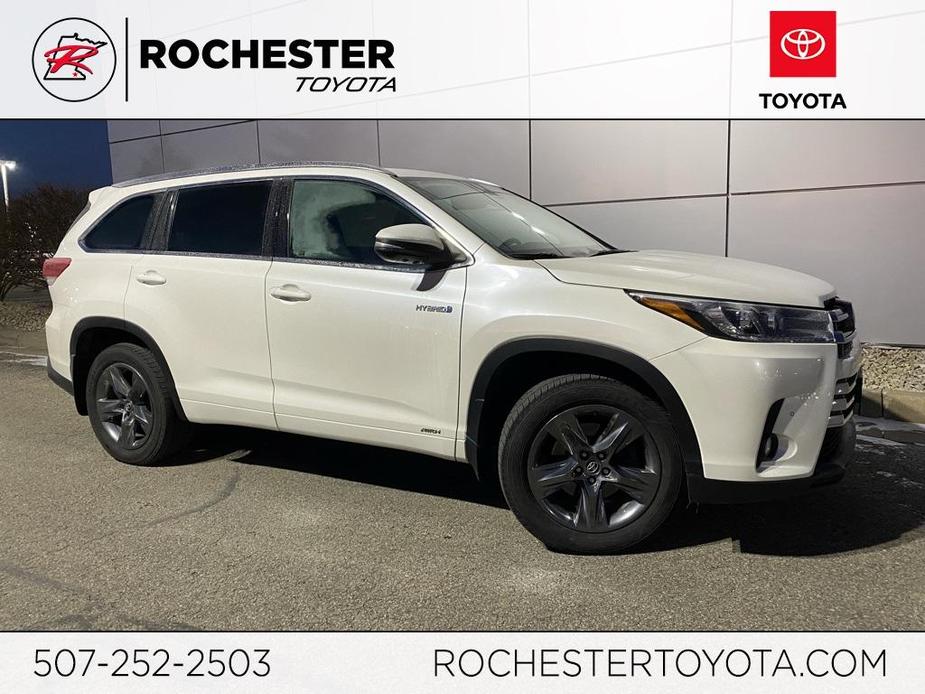 used 2017 Toyota Highlander Hybrid car, priced at $27,497