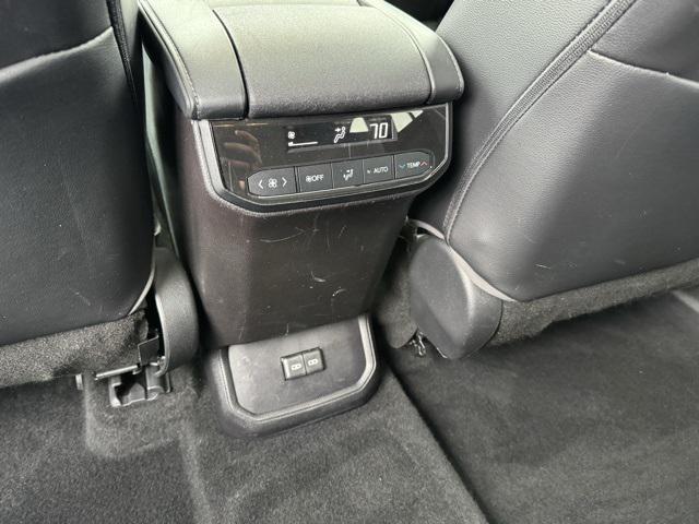 used 2022 Toyota Highlander car, priced at $38,599