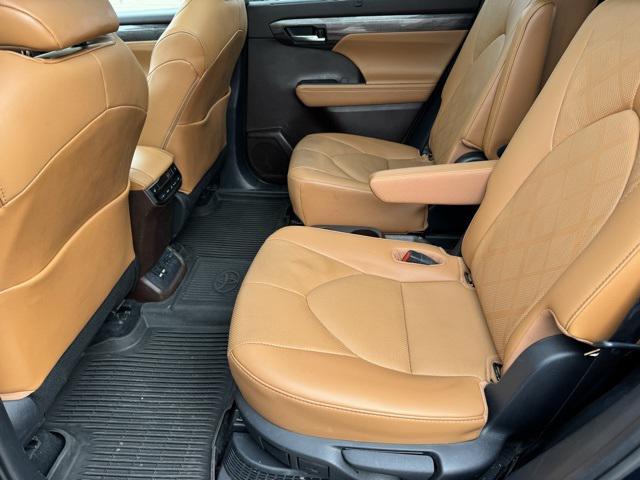 used 2021 Toyota Highlander car, priced at $42,000