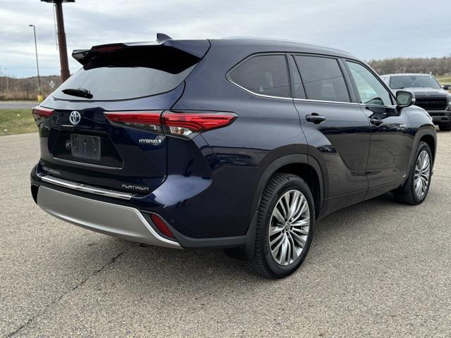 used 2021 Toyota Highlander car, priced at $42,000