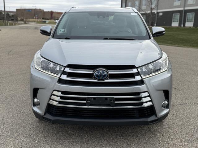 used 2017 Toyota Highlander Hybrid car, priced at $19,500