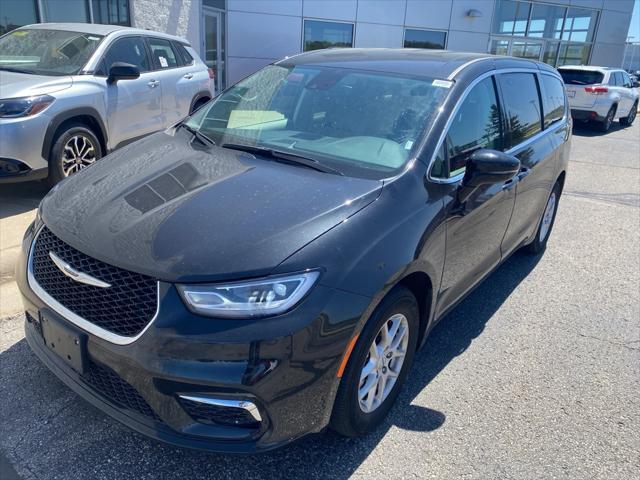 used 2024 Chrysler Pacifica car, priced at $30,000
