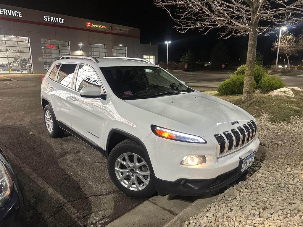 used 2015 Jeep Cherokee car, priced at $13,400