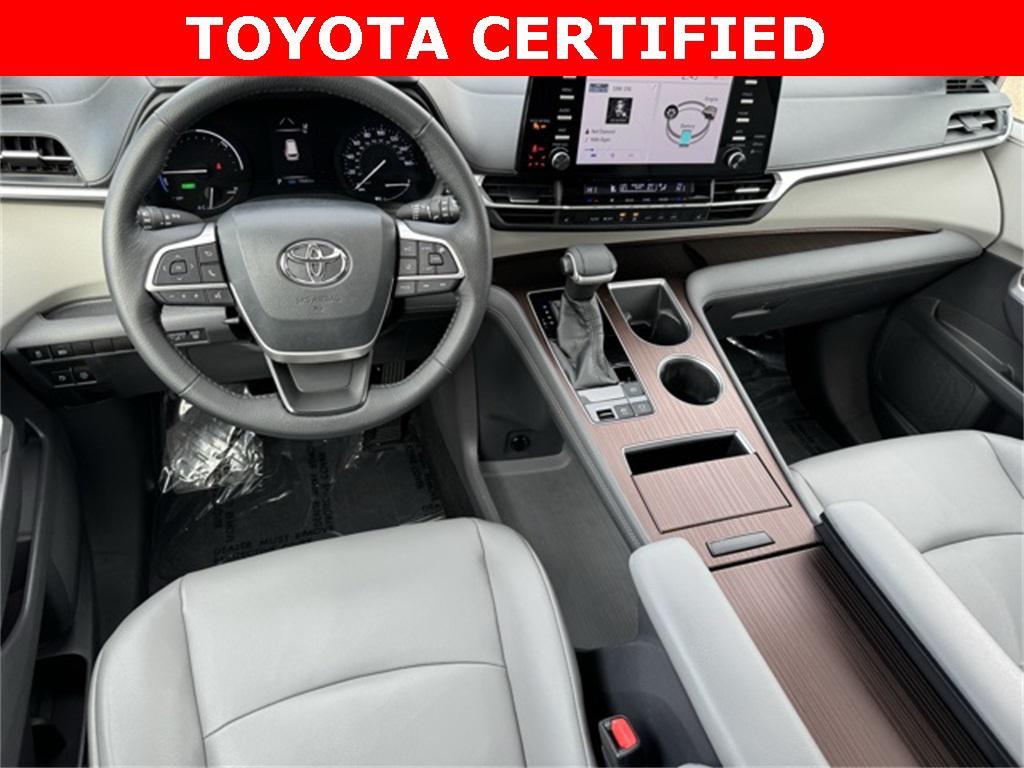 used 2021 Toyota Sienna car, priced at $35,499