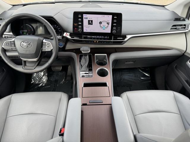used 2021 Toyota Sienna car, priced at $35,499
