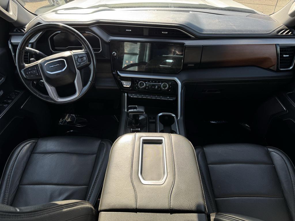 used 2022 GMC Sierra 1500 car, priced at $40,999