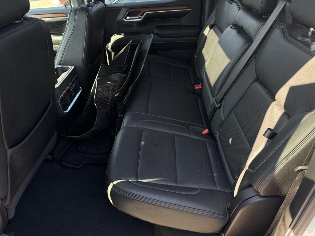 used 2022 GMC Sierra 1500 car, priced at $40,999