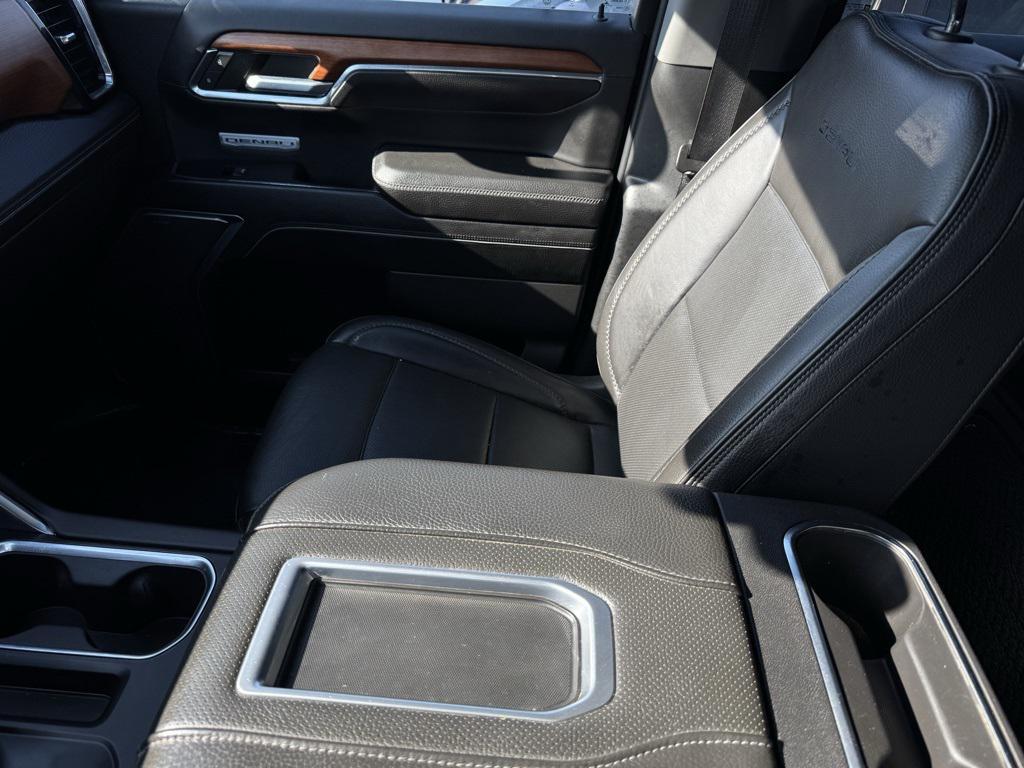 used 2022 GMC Sierra 1500 car, priced at $40,999