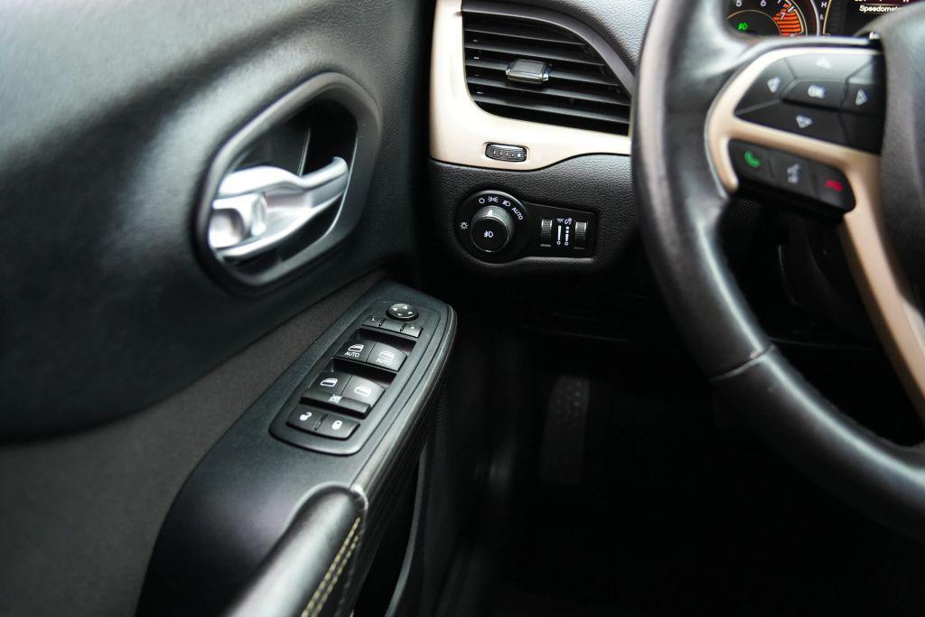 used 2016 Jeep Cherokee car, priced at $11,999