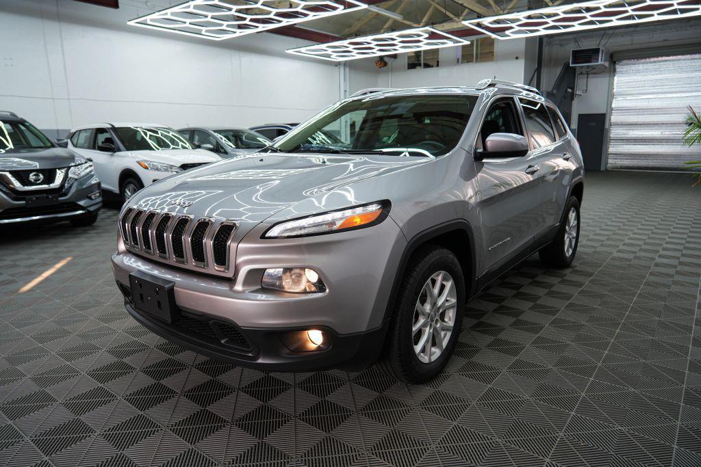 used 2016 Jeep Cherokee car, priced at $11,999