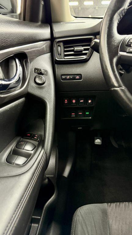 used 2020 Nissan Rogue car, priced at $14,990