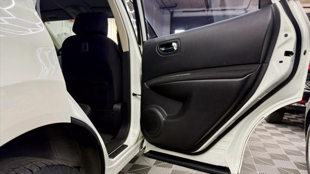 used 2014 Nissan Rogue Select car, priced at $7,200