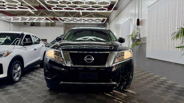 used 2013 Nissan Pathfinder car, priced at $8,900