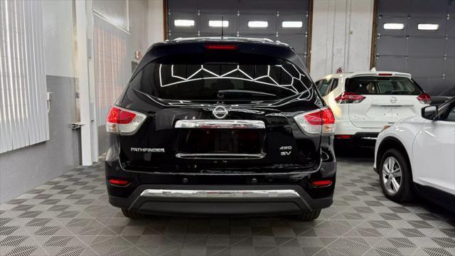 used 2013 Nissan Pathfinder car, priced at $8,900