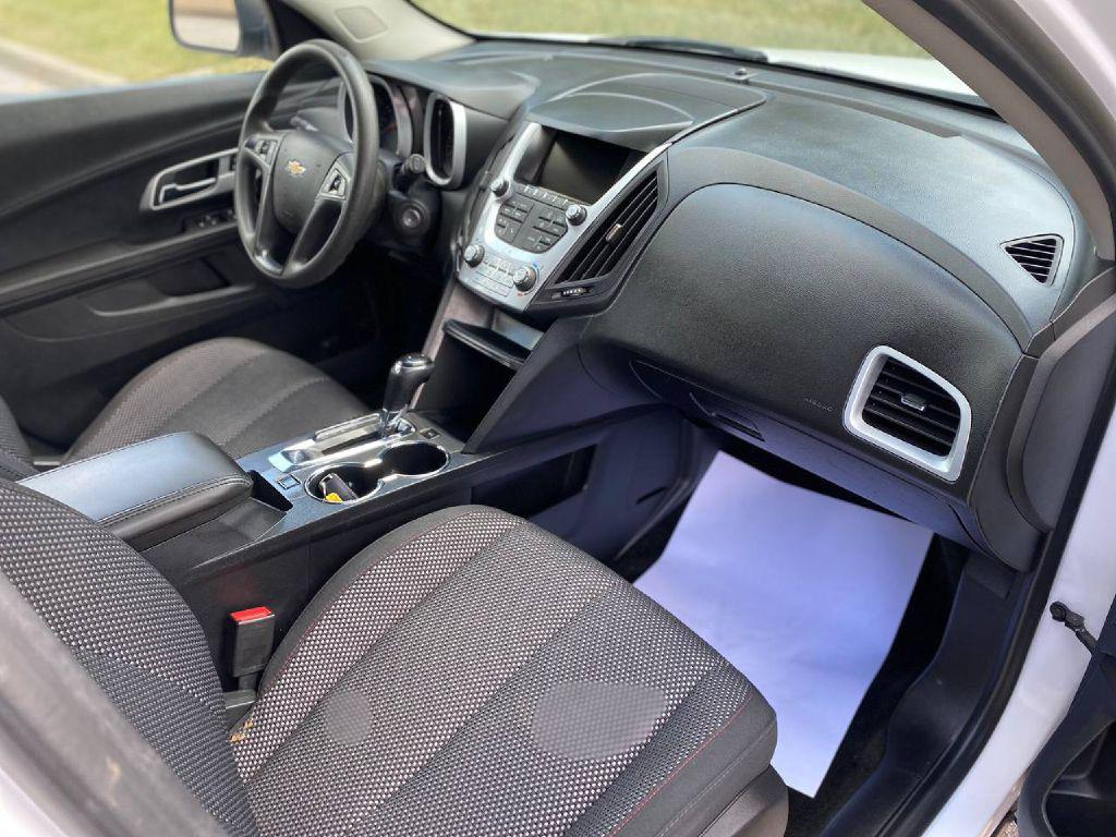 used 2017 Chevrolet Equinox car, priced at $6,900