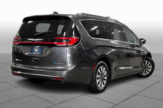 used 2021 Chrysler Pacifica Hybrid car, priced at $21,767