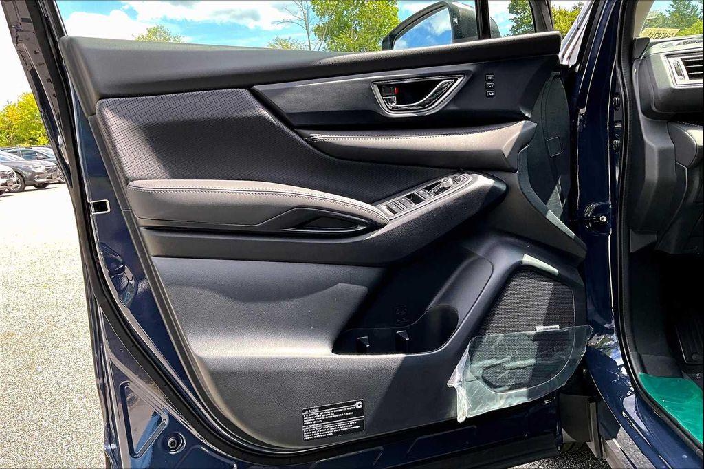 new 2025 Subaru Ascent car, priced at $45,389