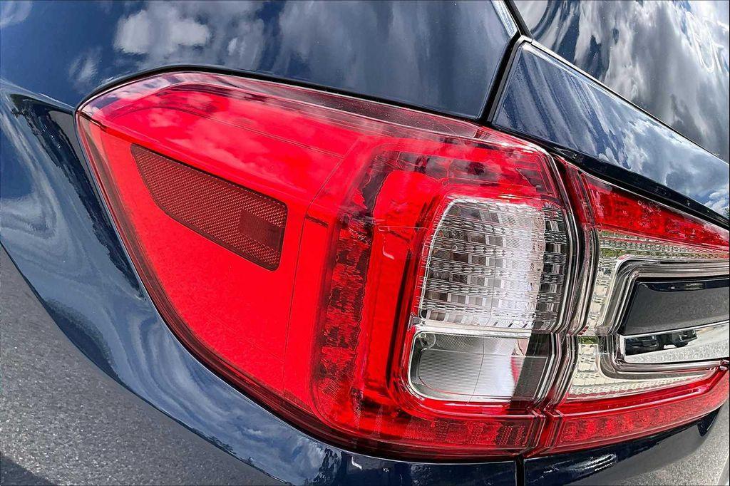 new 2025 Subaru Ascent car, priced at $45,389