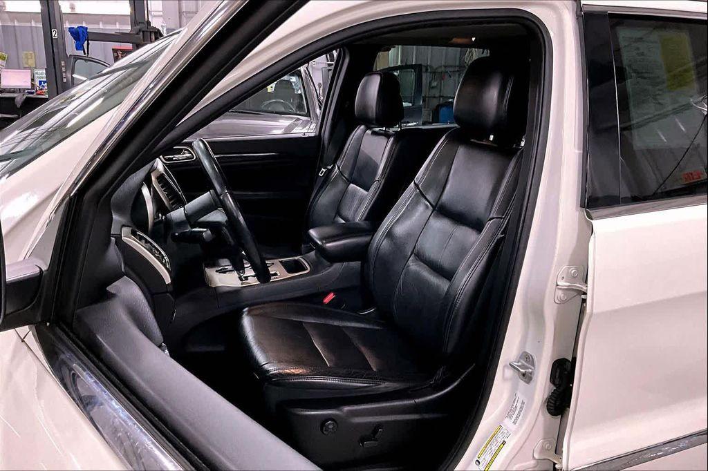 used 2011 Jeep Grand Cherokee car, priced at $9,482