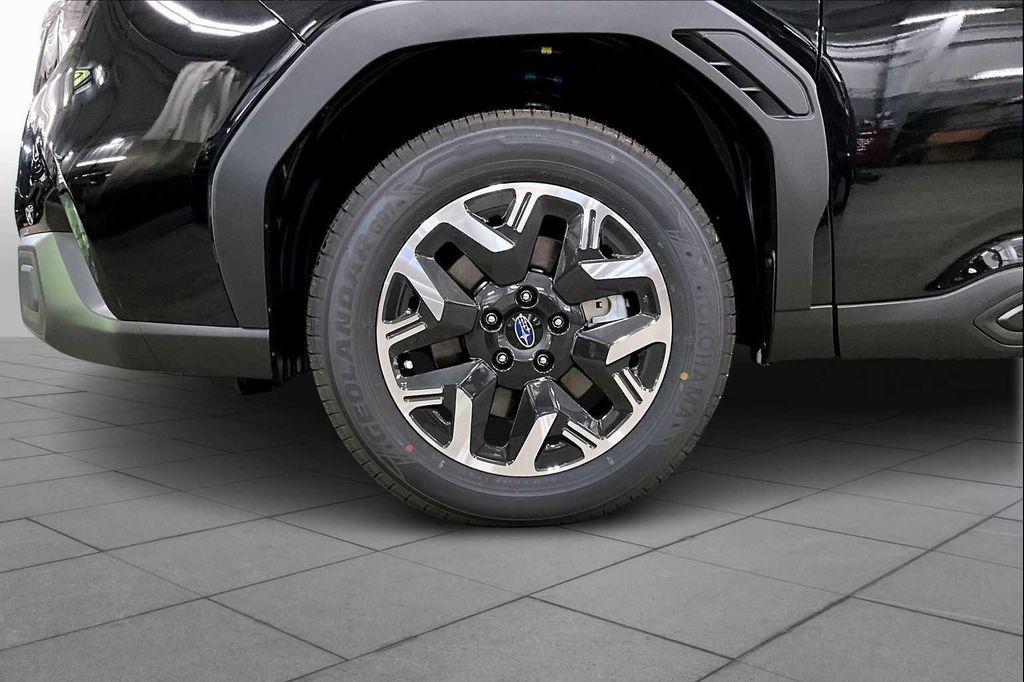 new 2025 Subaru Forester car, priced at $33,613