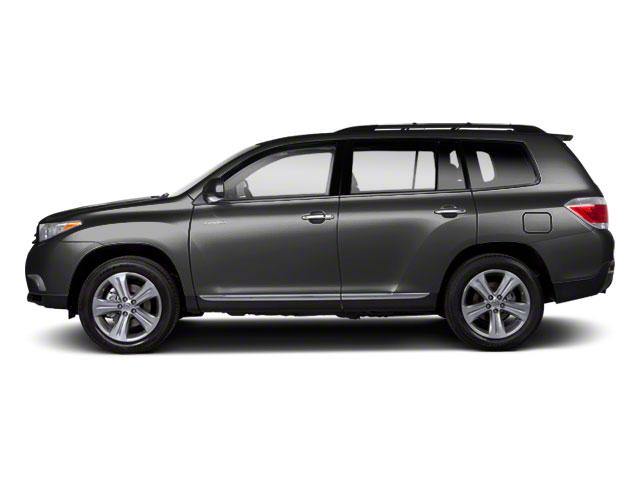 used 2013 Toyota Highlander car, priced at $12,997