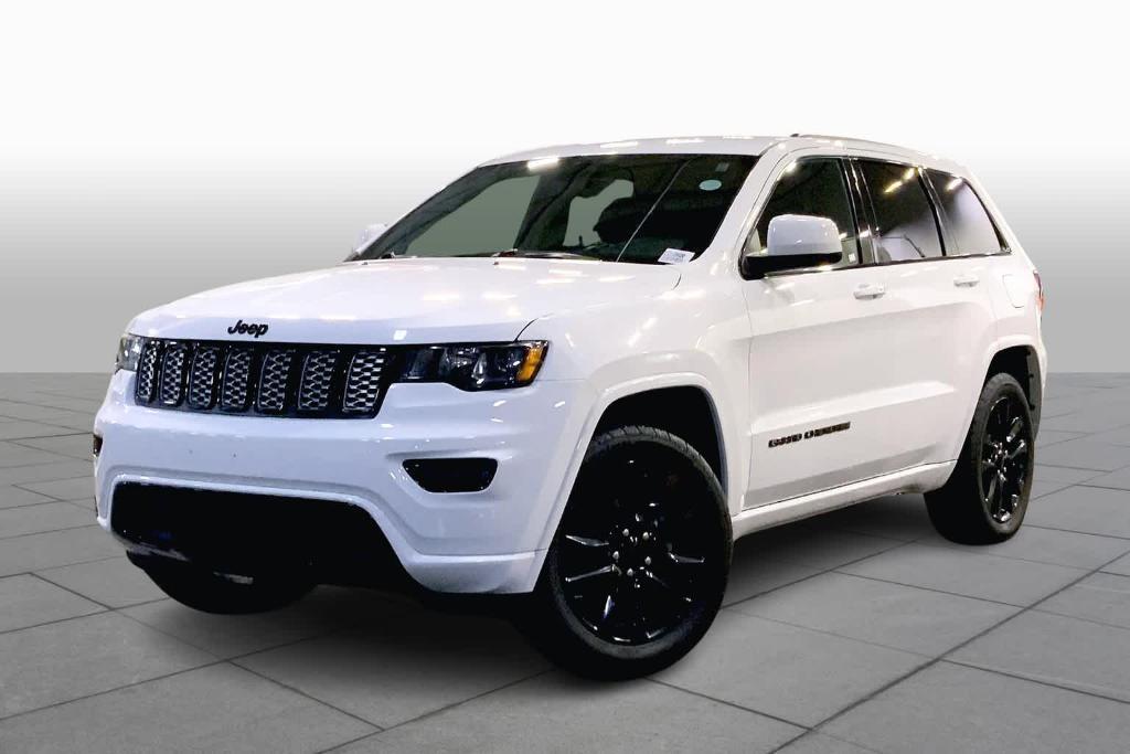 used 2020 Jeep Grand Cherokee car, priced at $26,568
