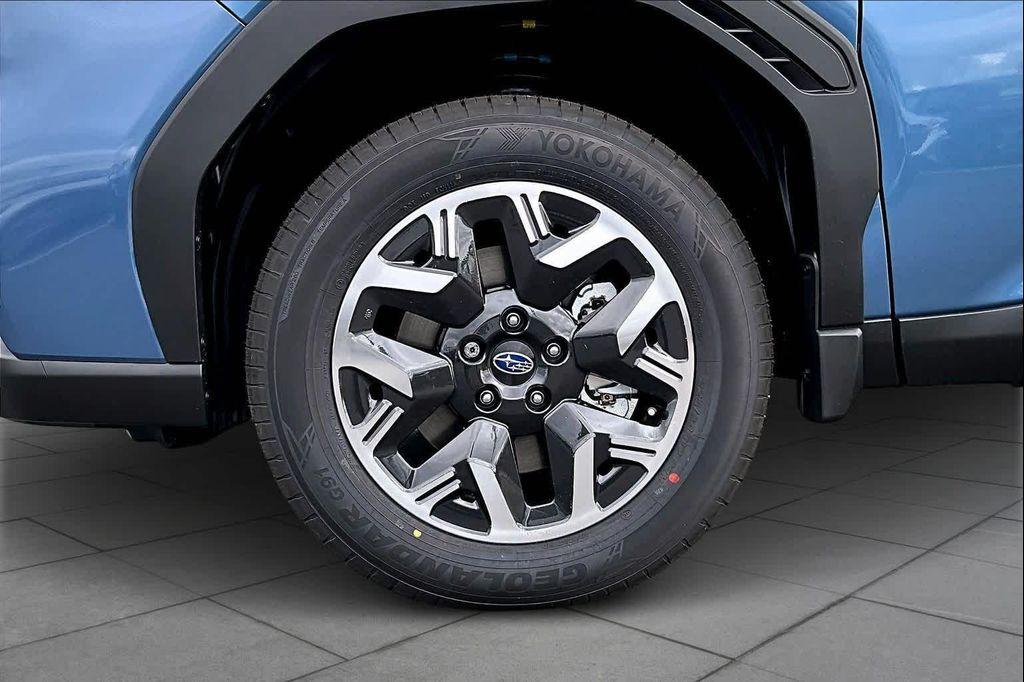 new 2025 Subaru Forester car, priced at $29,472