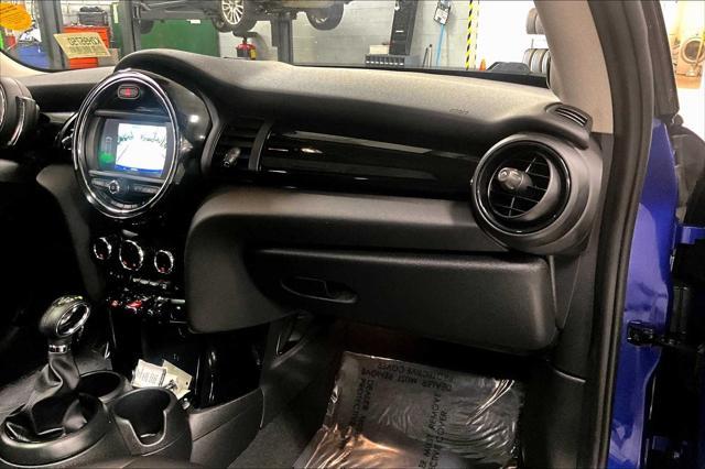 used 2019 MINI Hardtop car, priced at $19,577