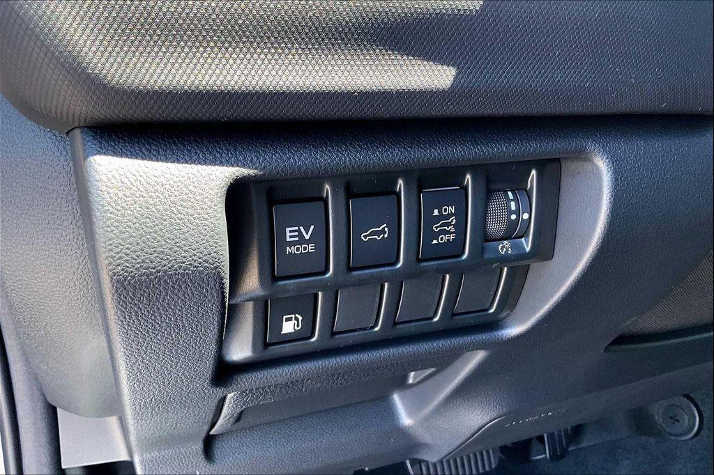 new 2025 Subaru Forester Hybrid car, priced at $39,676