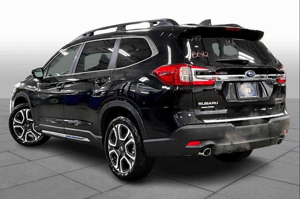 new 2025 Subaru Ascent car, priced at $45,621