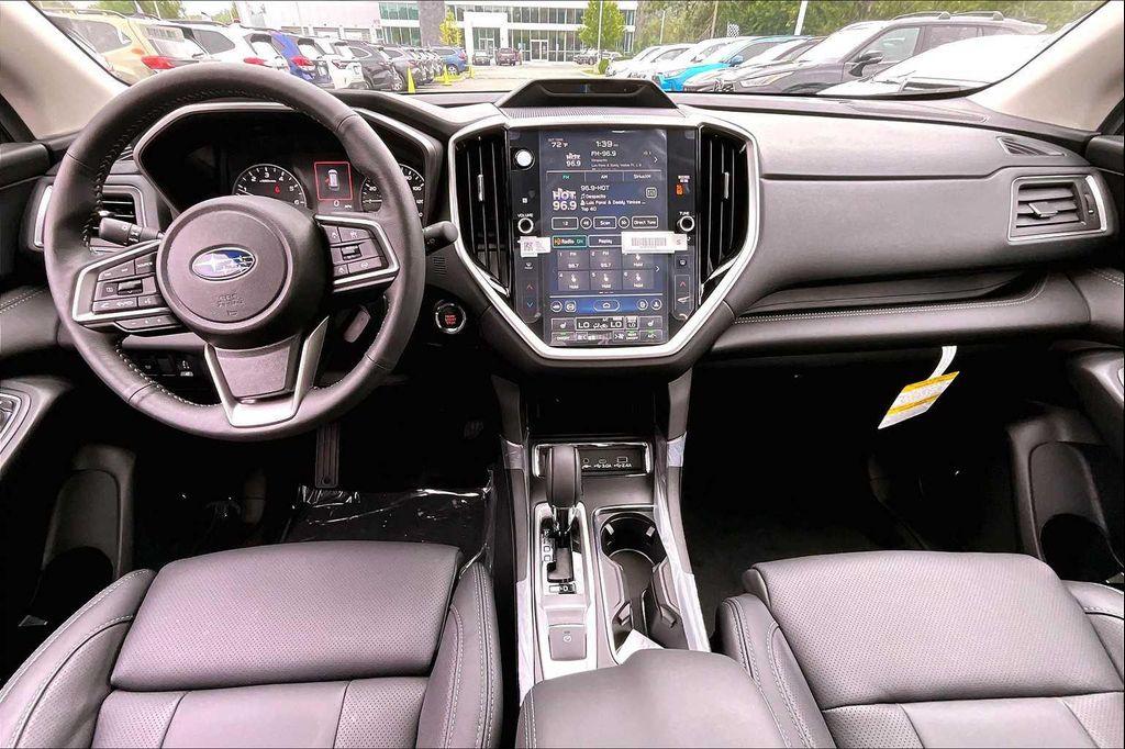 new 2025 Subaru Ascent car, priced at $45,437