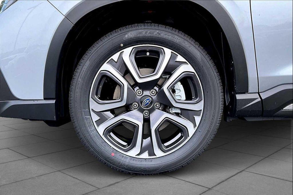 new 2025 Subaru Ascent car, priced at $48,776