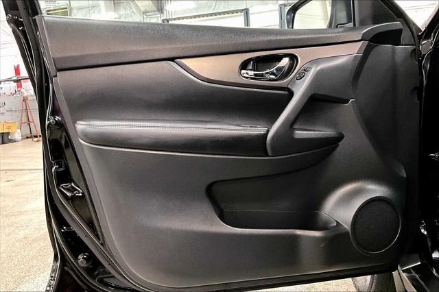 used 2015 Nissan Rogue car, priced at $10,756
