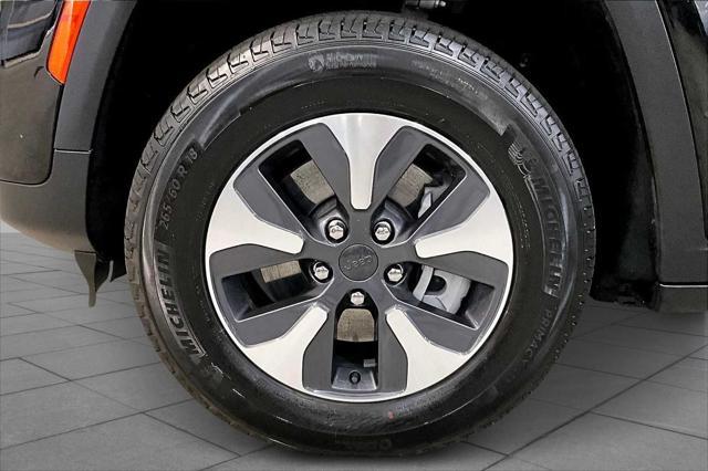 used 2022 Jeep Grand Cherokee 4xe car, priced at $33,977