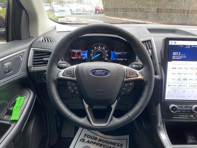 used 2024 Ford Edge car, priced at $32,104