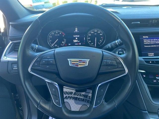 used 2022 Cadillac XT5 car, priced at $27,132