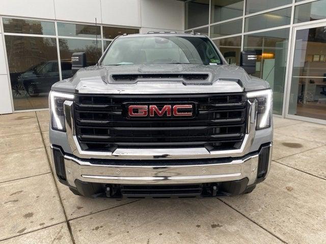 new 2025 GMC Sierra 2500 car, priced at $54,185