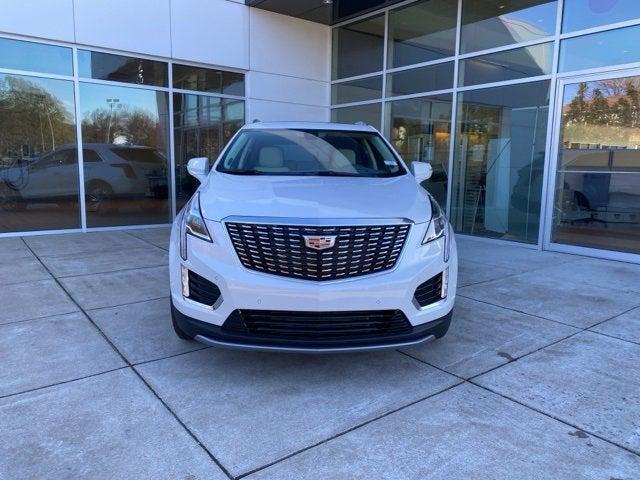 new 2025 Cadillac XT5 car, priced at $58,580