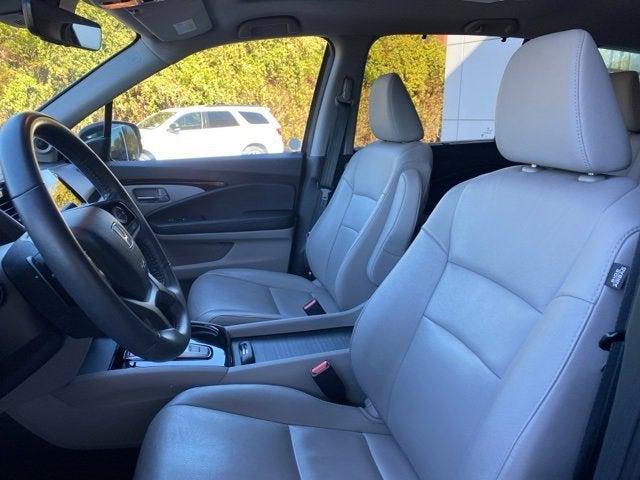 used 2021 Honda Pilot car, priced at $30,226