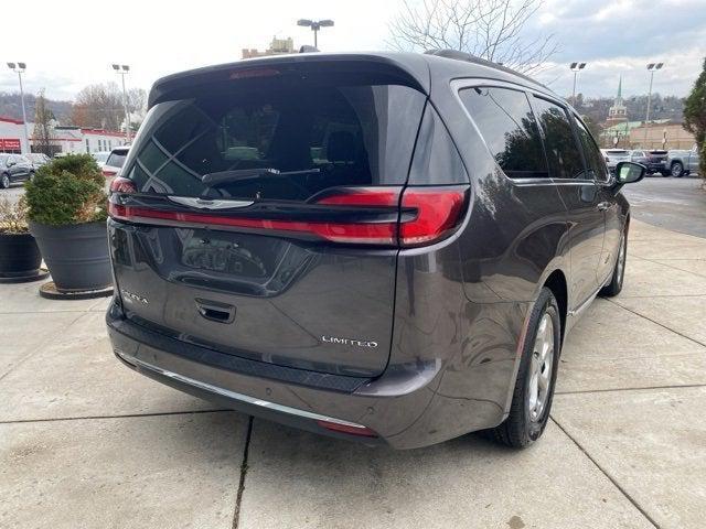 used 2023 Chrysler Pacifica car, priced at $27,189