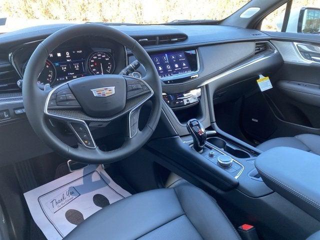 new 2025 Cadillac XT5 car, priced at $63,800