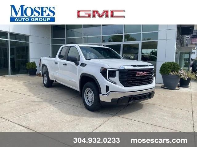 new 2025 GMC Sierra 1500 car, priced at $42,825