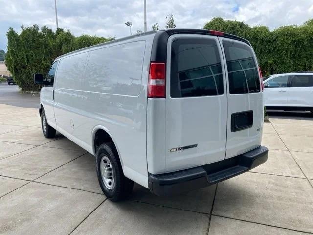 used 2022 Chevrolet Express 2500 car