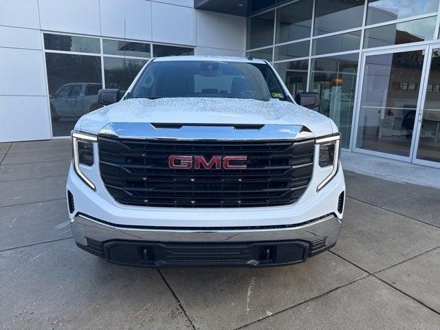 new 2025 GMC Sierra 1500 car, priced at $41,205