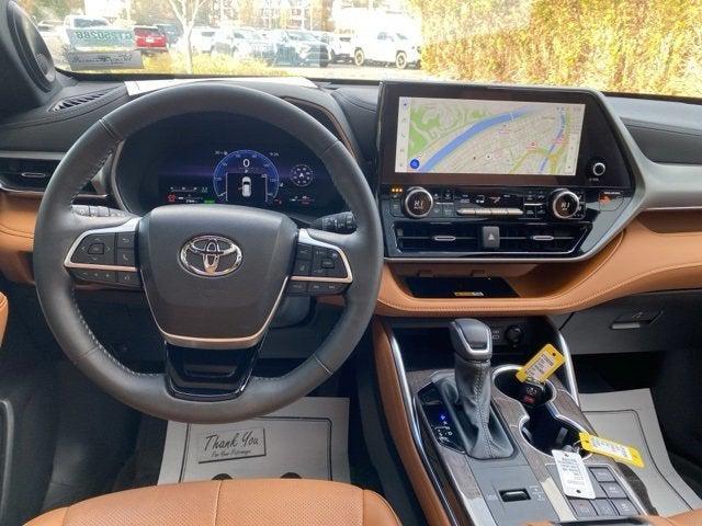 used 2024 Toyota Highlander Hybrid car, priced at $50,193